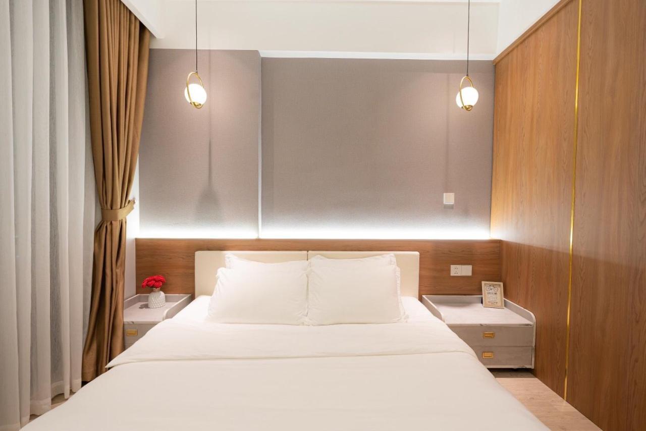 Căn hộ Cardinal Court Phu My Hung *