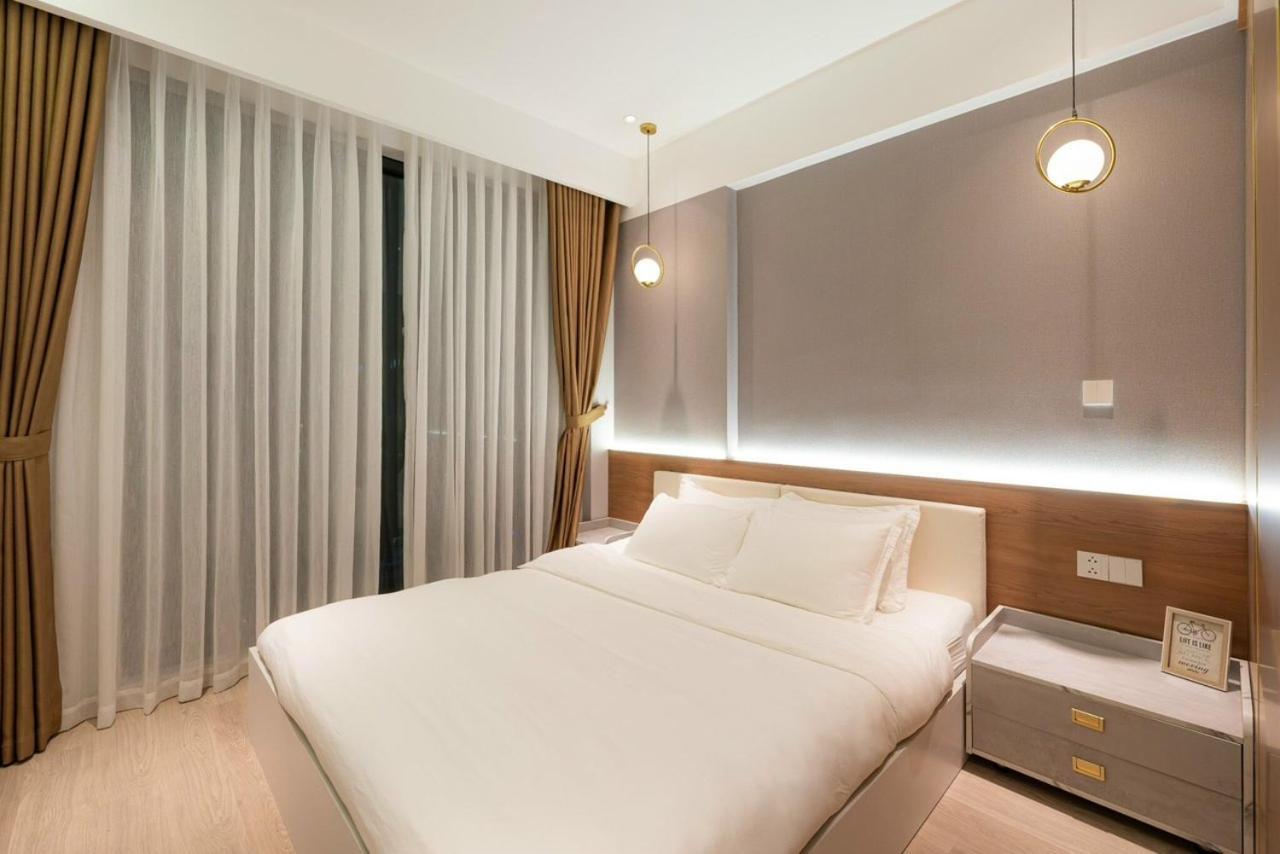 Cardinal Court Phu My Hung Apartment *